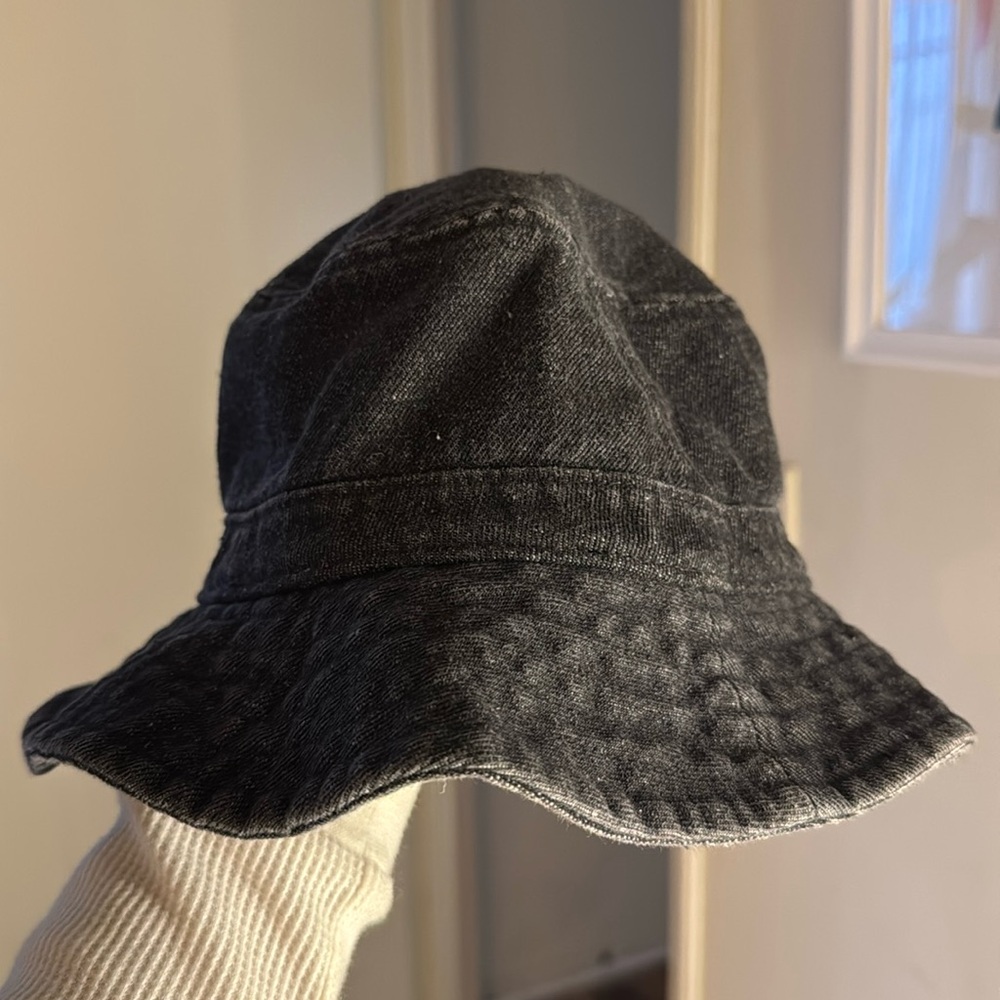TNA Black Bucket Hat